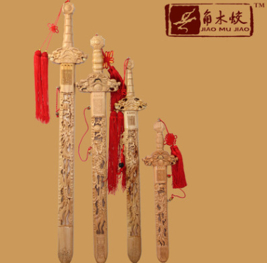 角木蛟廠家批發(fā)精雕鏤空七星桃木劍 正品多款式桃木劍 創(chuàng)意定制款